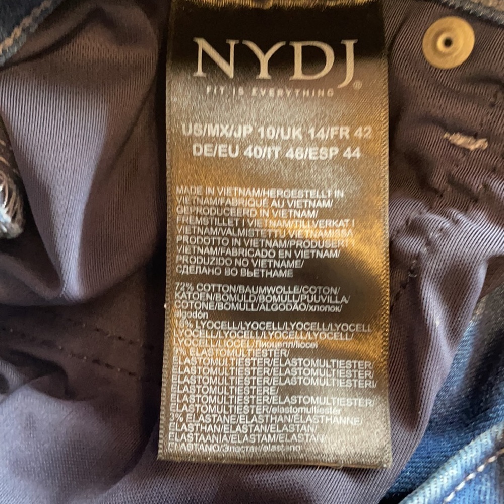 NYDJ Curves 360 jeans. Only Worn once. Size 10 - Picture 5 of 5